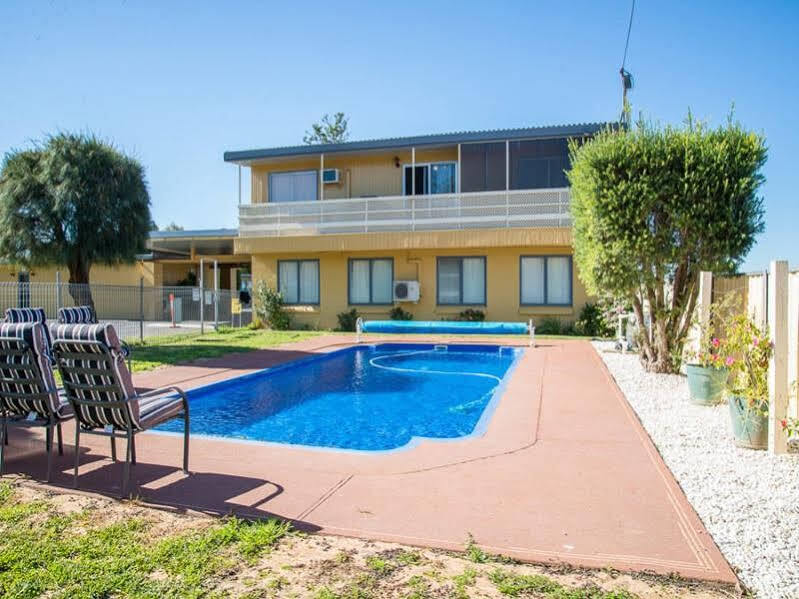 Artesian Motor Inn Under New Management Rams Motel Coonamble Eksteriør billede
